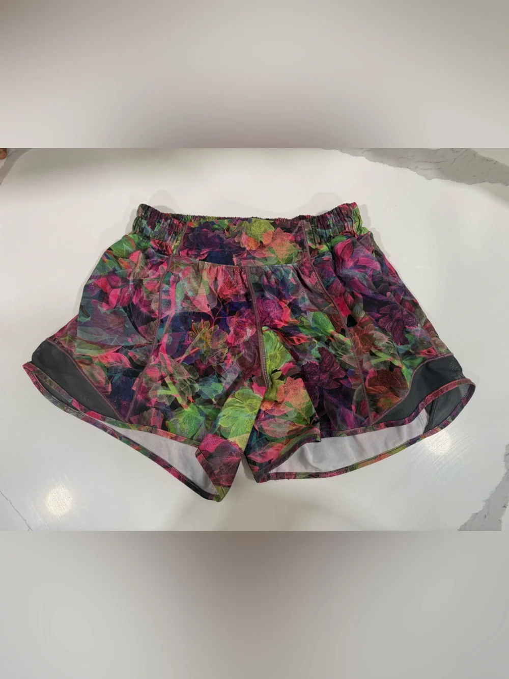 lululemon athletica Women's Multicolor Floral Running Shorts